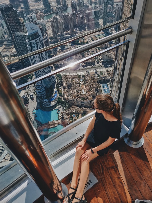 Dubai és Abu Dhabi magyarul